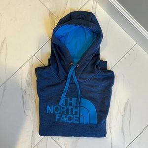 Men’s medium Northface hoodie